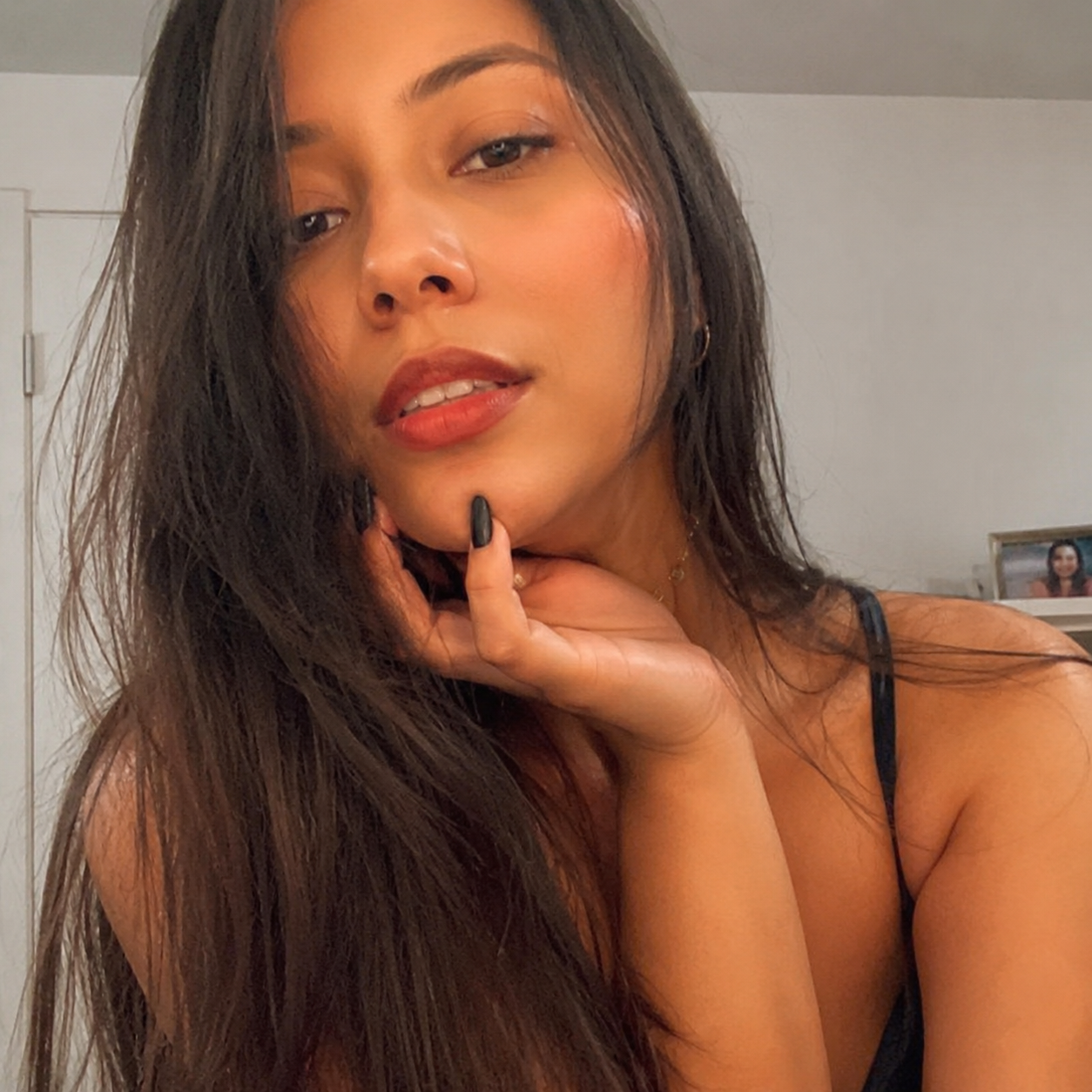 Amanda R.